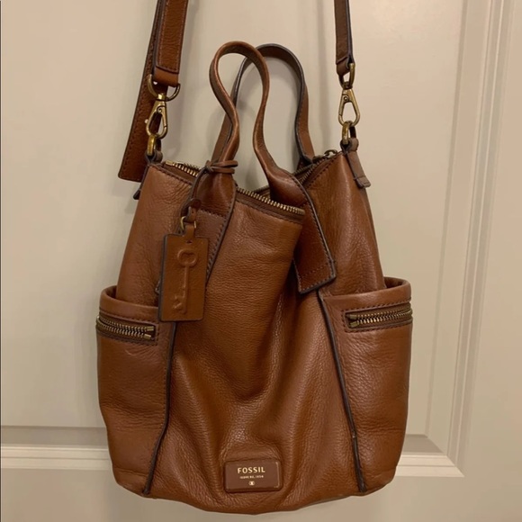 Fossil Handbags - Brown Fossil Tote / Purse *LIKE NEW